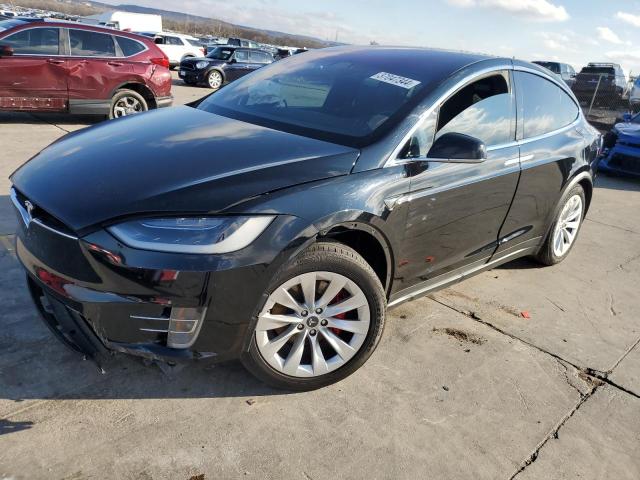Obraz 1 z 2017 TESLA MODEL X  2017 z VIN 5YJXCBE2XHF066838