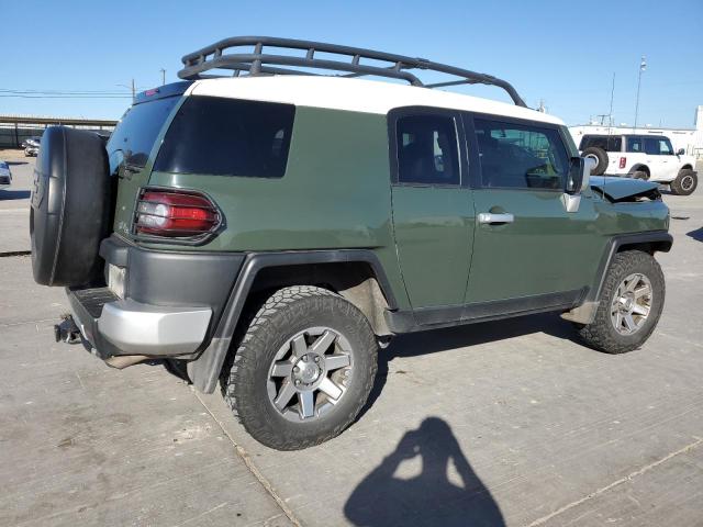 Obraz 3 z 2014 TOYOTA FJ CRUISER  2014 z VIN JTEBU4BF3EK204949