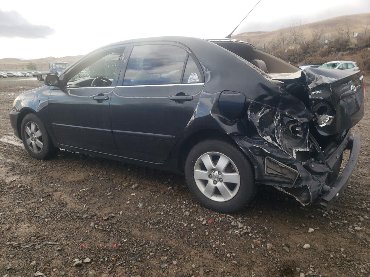 Image 2 of 2003 TOYOTA COROLLA CE 2003 with VIN 1NXBR32E43Z188667