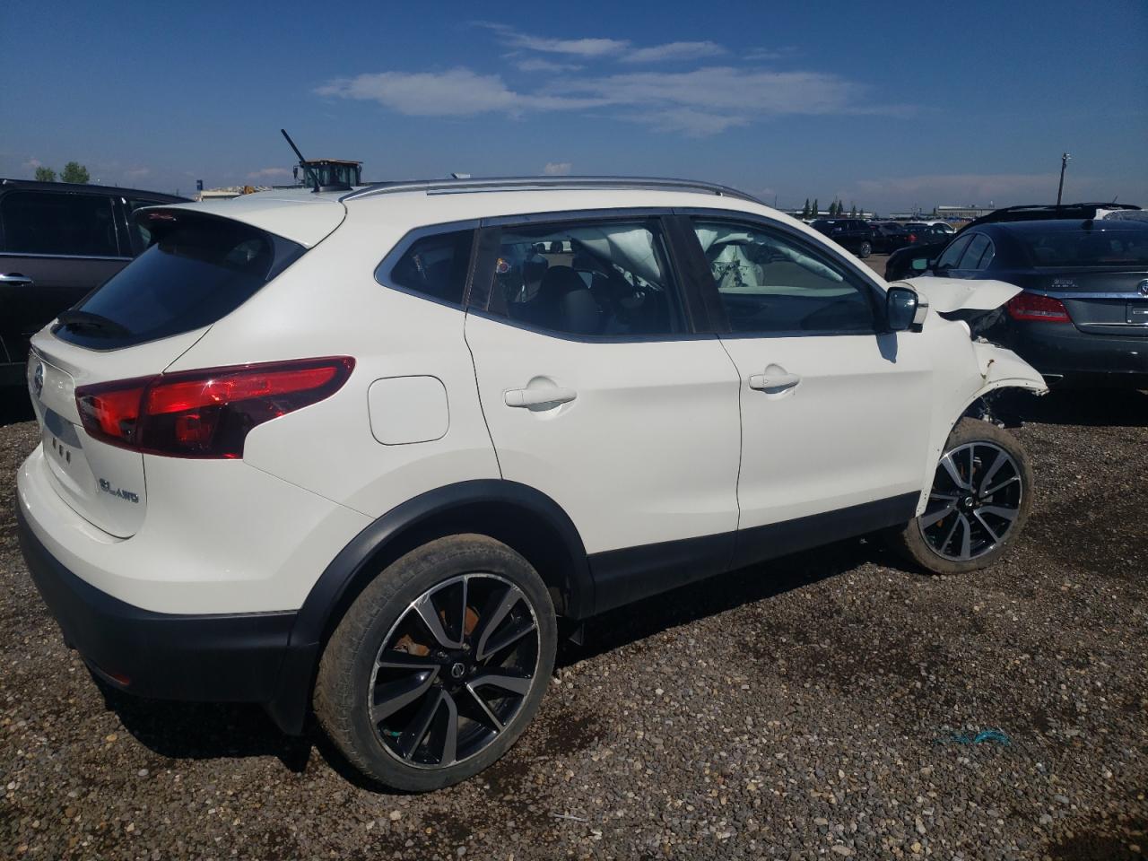 Obraz 3 z Nissan Rogue Sport S 2018 z VIN JN1BJ1CR4JW291612