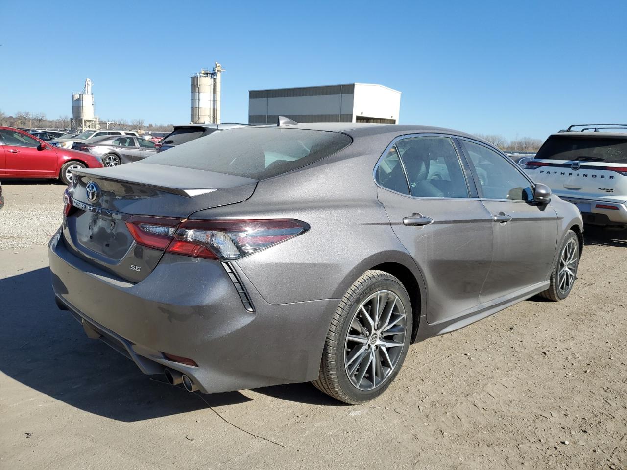 Image 3 of 2021 TOYOTA CAMRY SE 2021 with VIN 4T1G11AK4MU519970