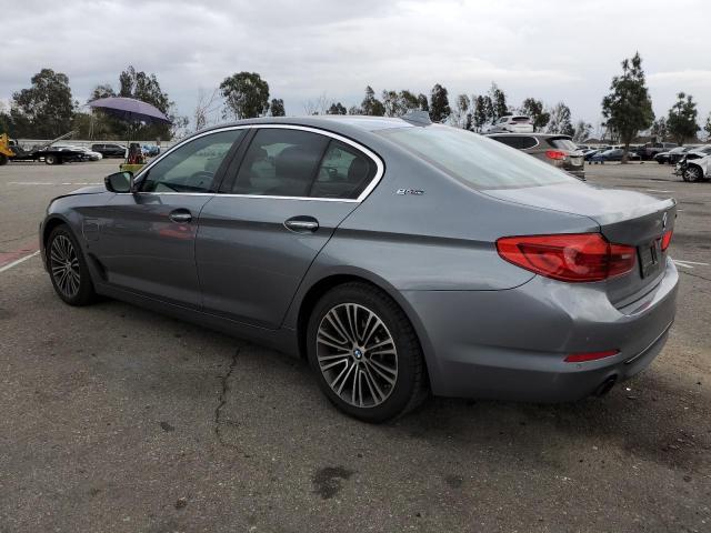 Obraz 2 z 2018 BMW 530E  2018 z VIN WBAJA9C56JB034024