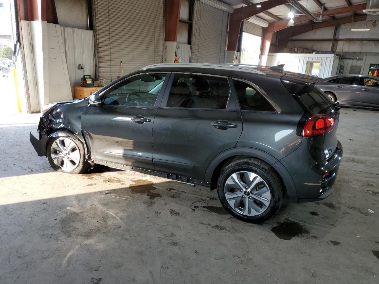 Image 2 of 2022 KIA NIRO S 2022 with VIN KNDCC3LG1N5160283