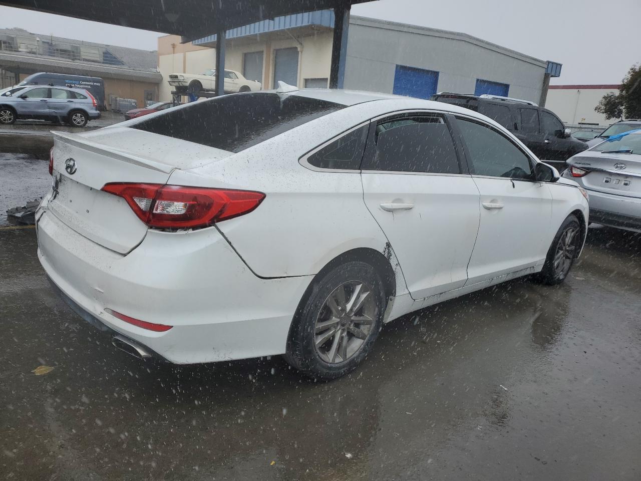 Obraz 3 z 2016 HYUNDAI SONATA SE 2016 z VIN 5NPE24AF8GH380146