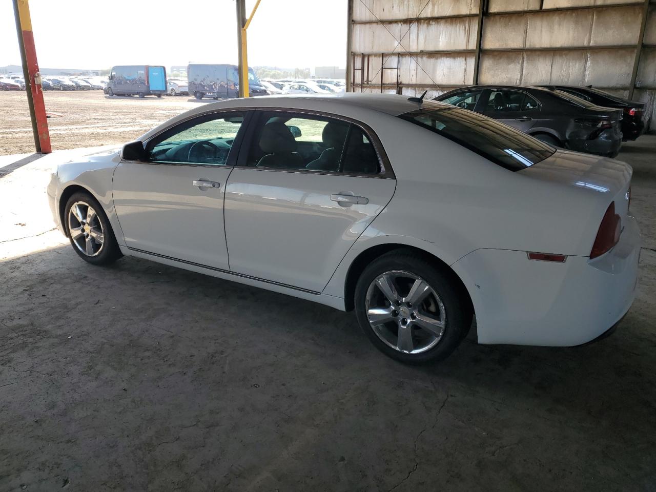 Image 2 of Chevrolet Malibu 2Lt 2011 with VIN 1G1ZD5E18BF186034