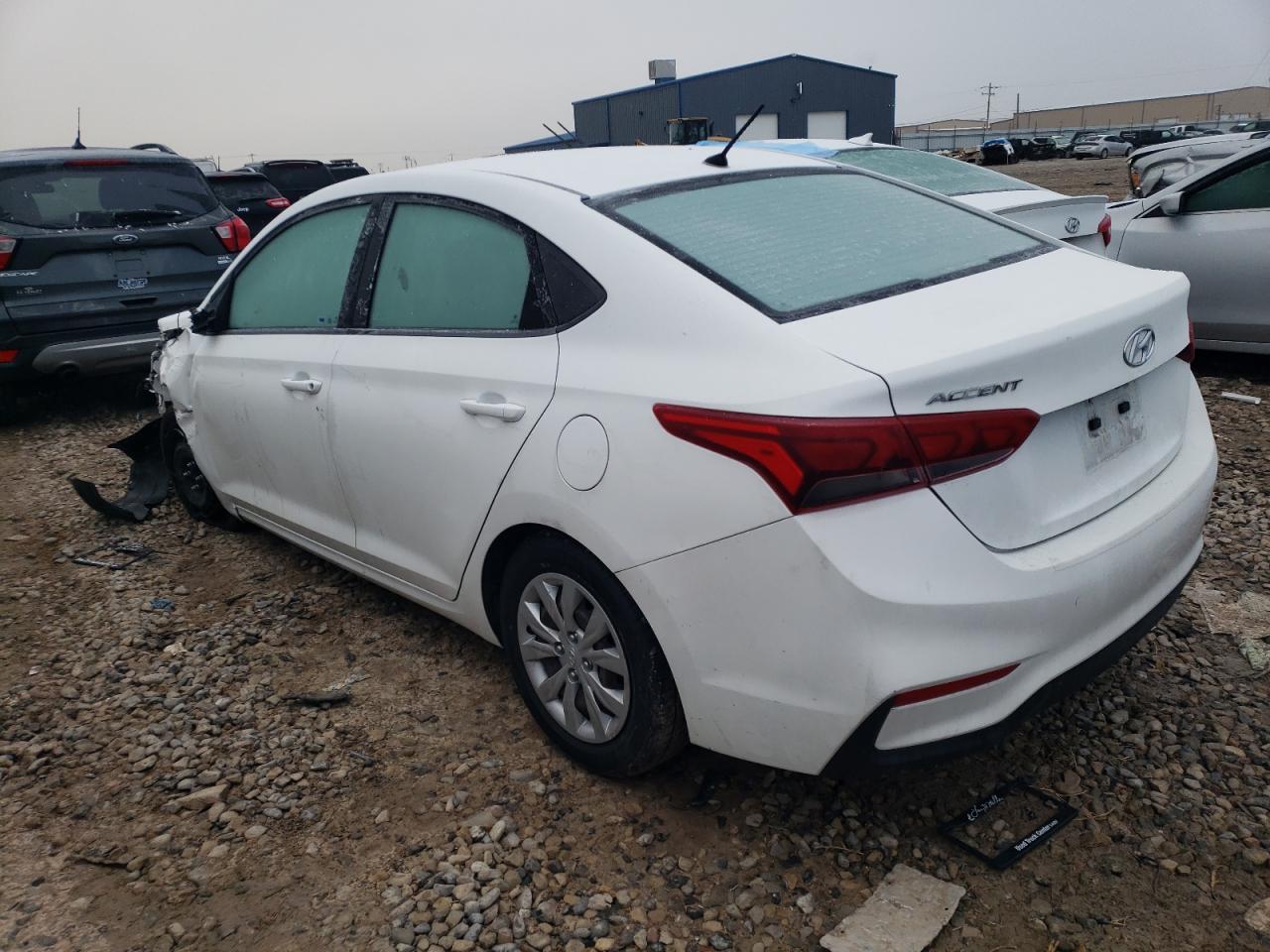 Изображение 2 2020 HYUNDAI ACCENT SE 2020 с VIN 3KPC24A66LE100889