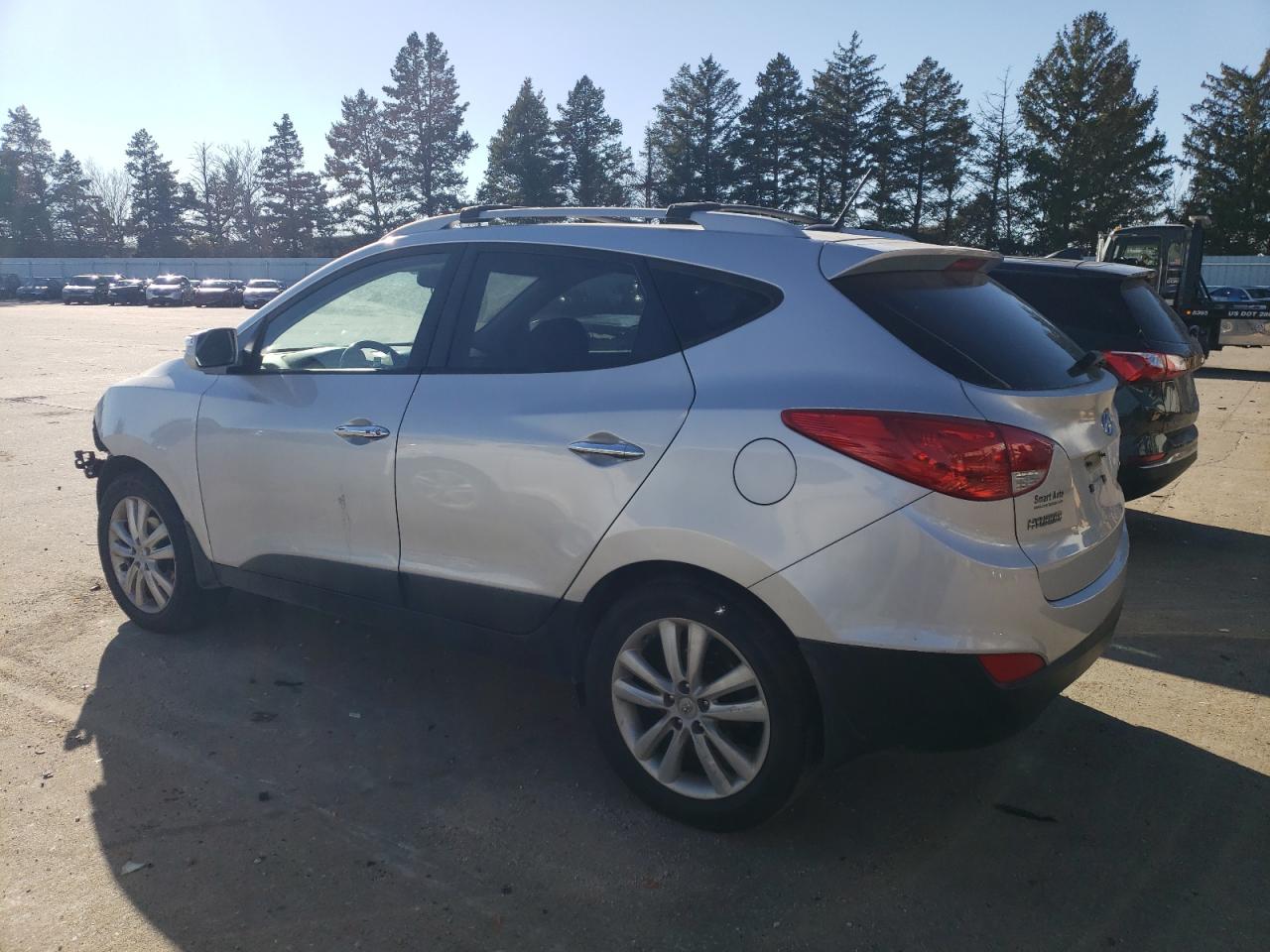 Image 2 of 2013 HYUNDAI TUCSON GLS 2013 with VIN KM8JUCACXDU622375