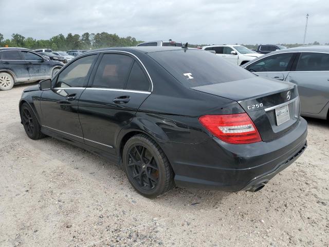 Obraz 2 z 2013 MERCEDES-BENZ C 250 2013 z VIN WDDGF4HB9DA833408