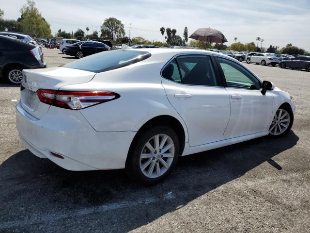 Obraz 3 z 2019 TOYOTA CAMRY LE 2019 z VIN 4T1B31HK0KU006450