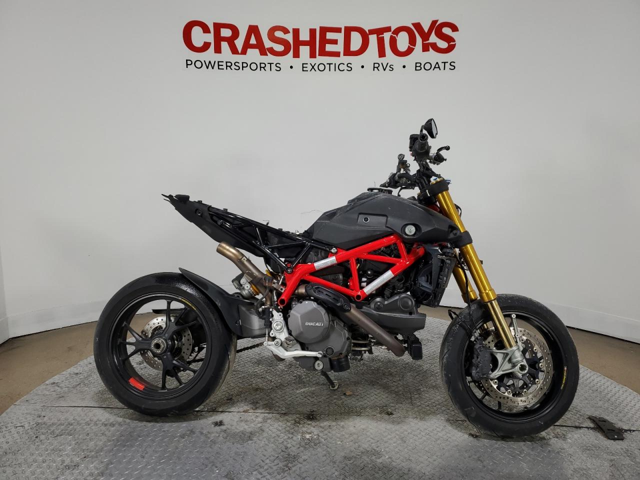 Obraz 1 z 2023 DUCATI HYPERMOTARD 950 2023 z VIN ZDMBAJDTXPB009159