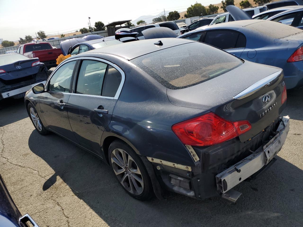 Image 2 of 2012 INFINITI G37 BASE 2012 with VIN JN1CV6AP8CM933951