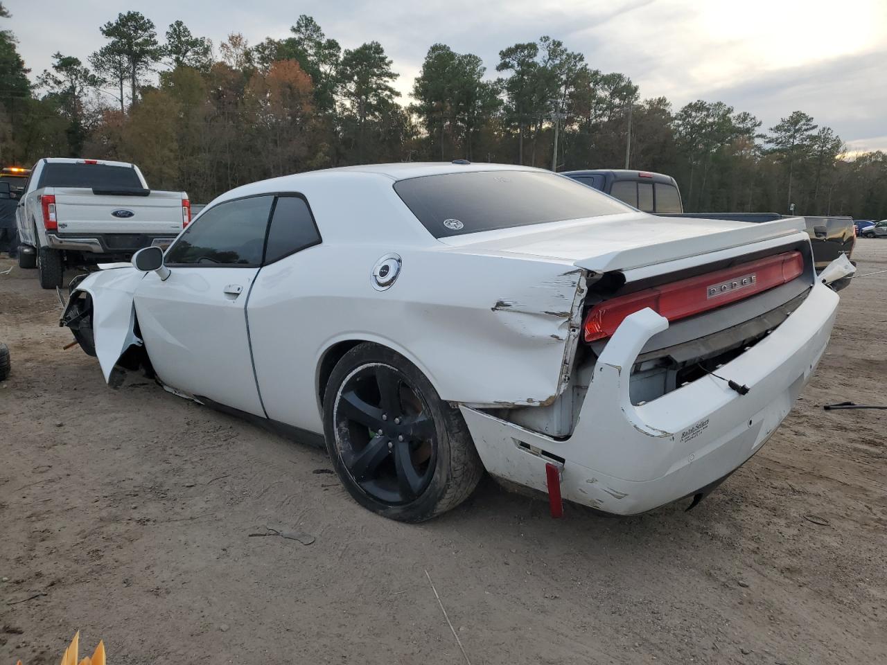 Изображение 2 2014 DODGE CHALLENGER SXT 2014 с VIN 2C3CDYAG3EH184997