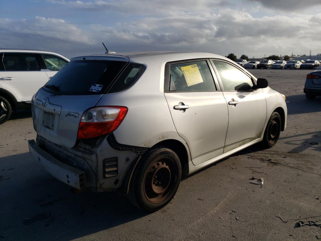 Изображение 3 2010 TOYOTA COROLLA MATRIX  2010 с VIN 2T1KU4EE0AC195355