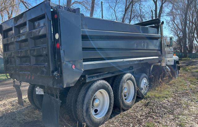 Image 3 of 1999 MACK 600 RD600 1999 with VIN 1M2P324C6XM045366
