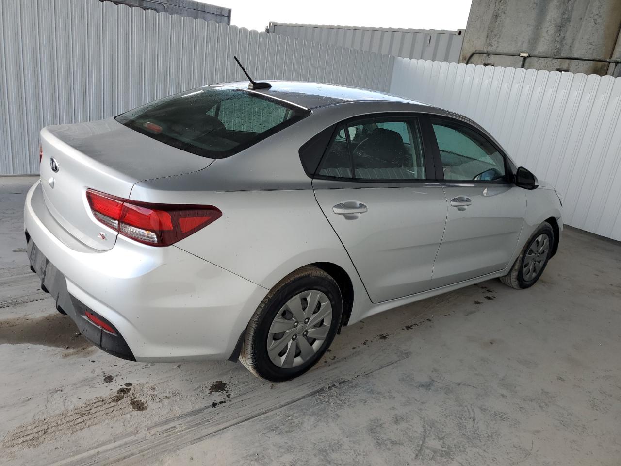 Obraz 3 z Kia Rio Lx 2020 z VIN 3KPA24AD0LE335391