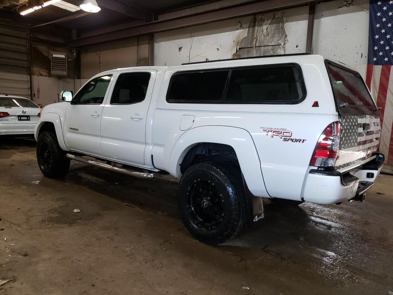 Image 2 of 2012 TOYOTA TACOMA DOUBLE CAB LONG BED 2012 with VIN 3TMMU4FNXCM038594