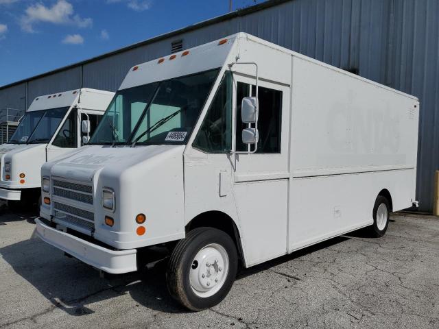 Image 1 of 2001 FREIGHTLINER CHASSIS M LINE WALK-IN VAN 2001 with VIN 4UZAANBW01CJ13698