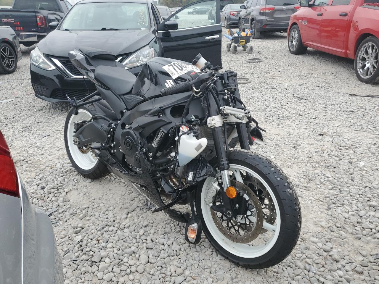Image 1 of 2019 SUZUKI GSX-R600  2019 with VIN JS1GN7FA9K7100286