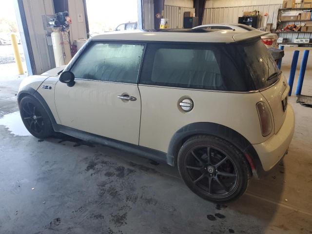 Image 2 of 2004 MINI COOPER S 2004 with VIN WMWRE334X4TD81272