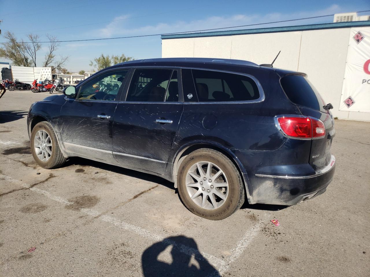 Obraz 2 z 2017 BUICK ENCLAVE  2017 z VIN 5GAKRBKD7HJ266780
