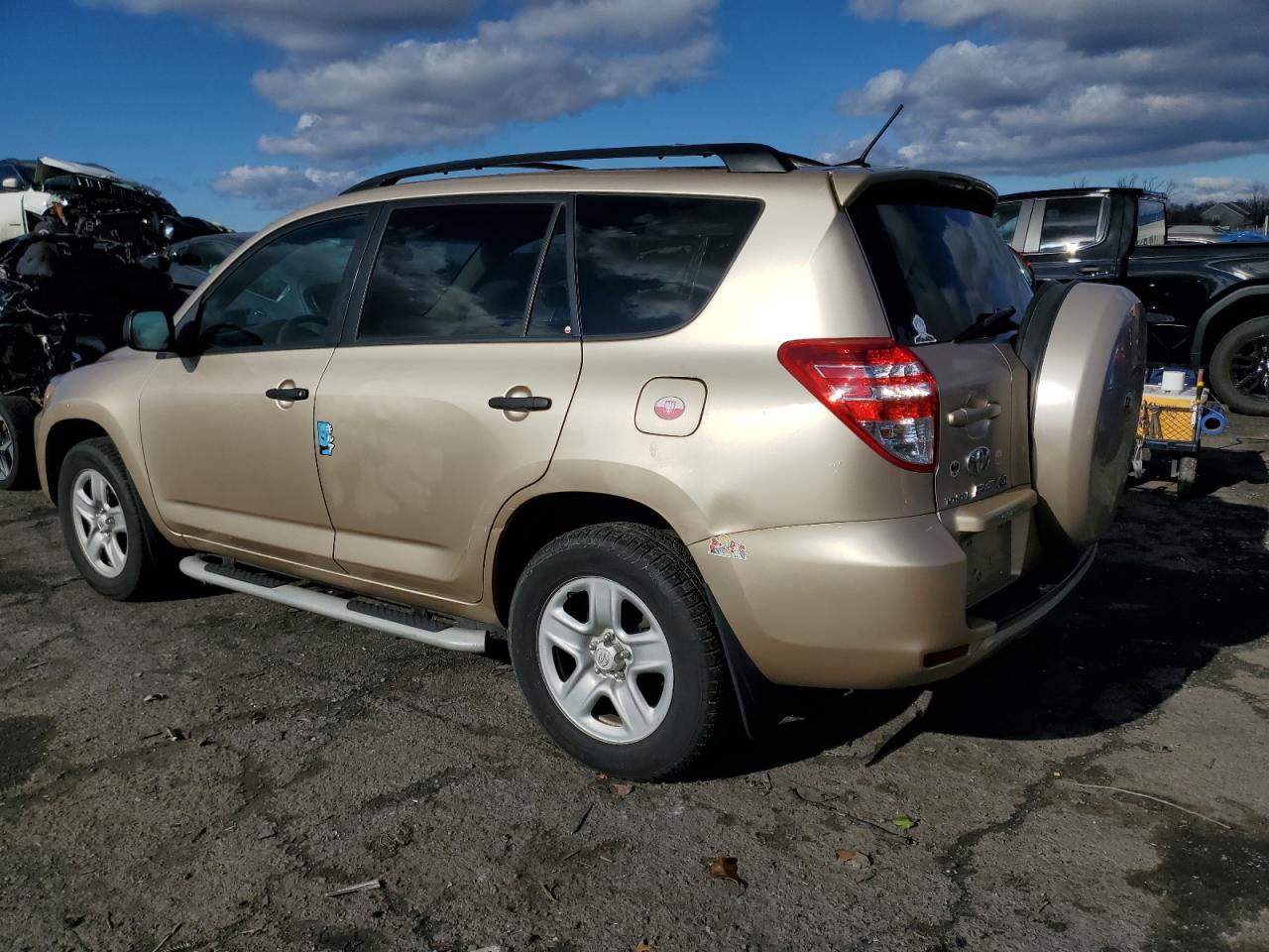 Изображение 2 2009 TOYOTA RAV4  2009 с VIN 2T3ZF33V79W014940