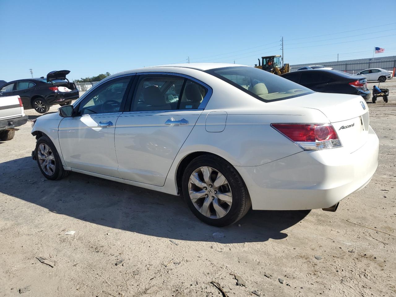 Изображение 2 2009 HONDA ACCORD EX 2009 с VIN 1HGCP36729A003294