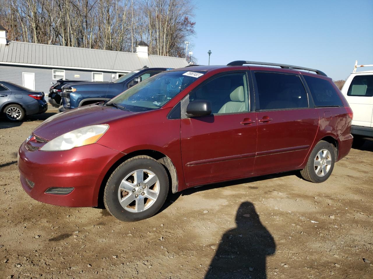 Obraz 2010 TOYOTA SIENNA CE 2010