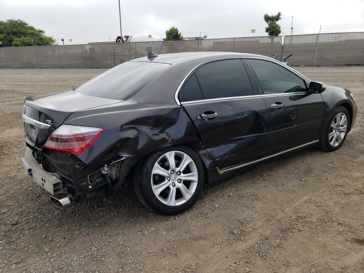 Obraz 3 z 2009 ACURA RL  2009 z VIN JH4KB26679C001182