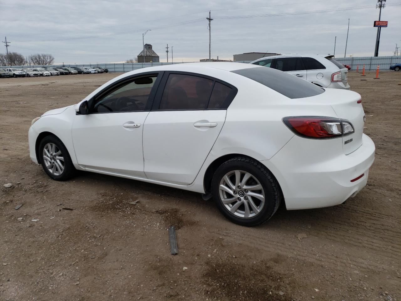 Image 2 of 2013 MAZDA 3 I 2013 with VIN JM1BL1W78D1729387