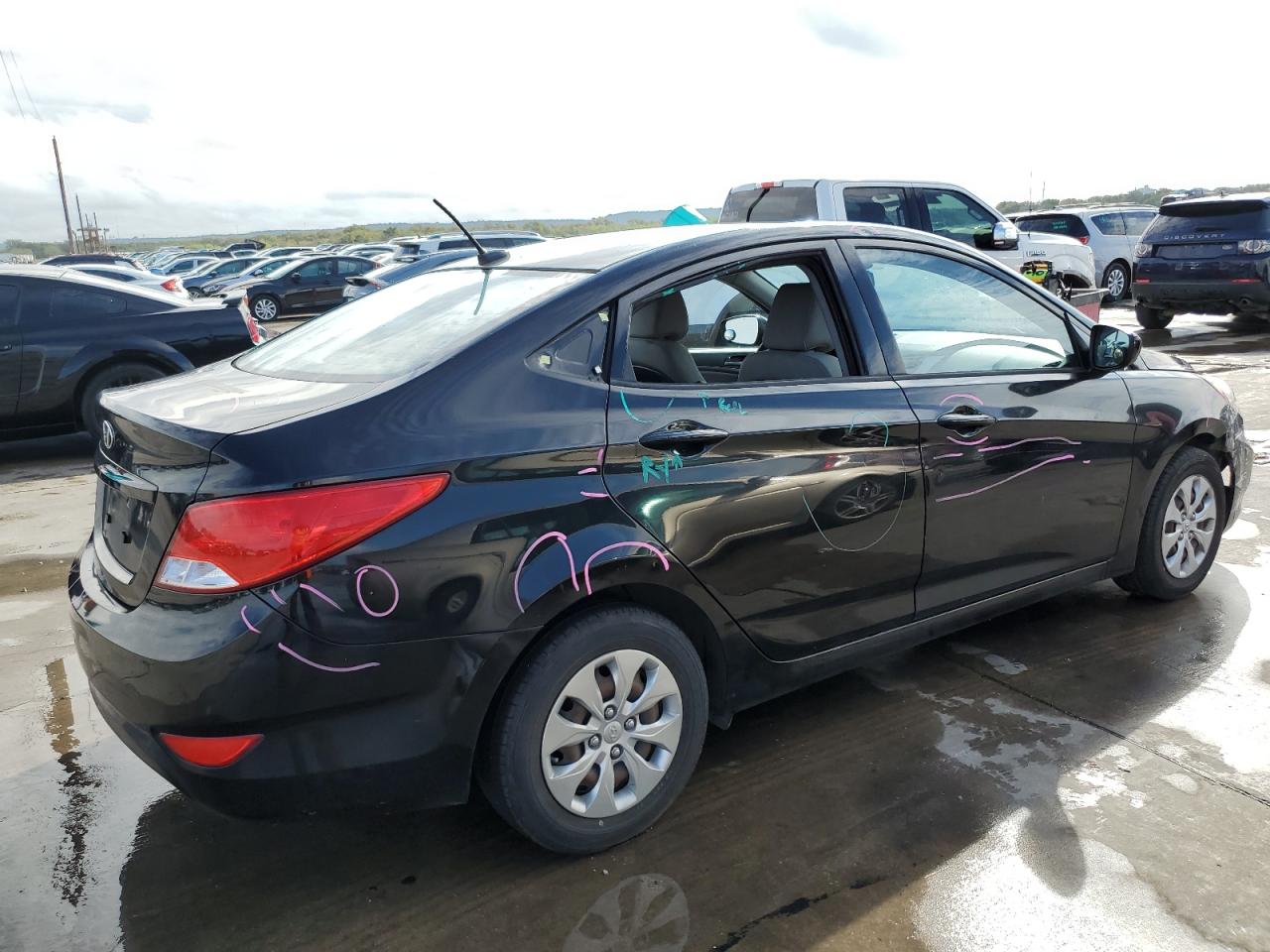 Obraz 3 z 2016 HYUNDAI ACCENT SE 2016 z VIN KMHCT4AE7GU978421