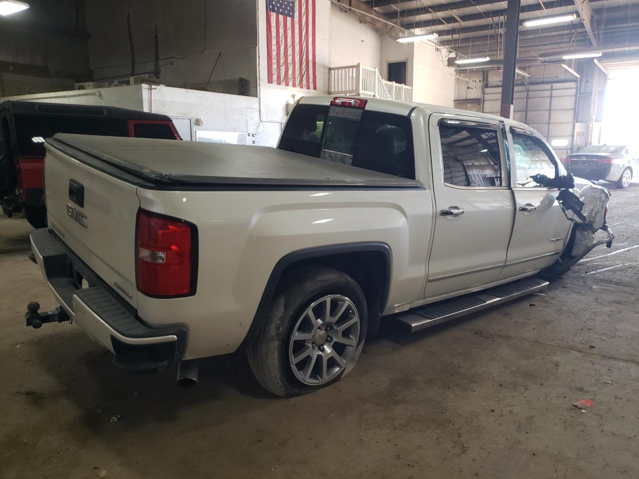 Image 3 of 2015 GMC SIERRA K1500 DENALI 2015 with VIN 3GTU2WEC9FG410690