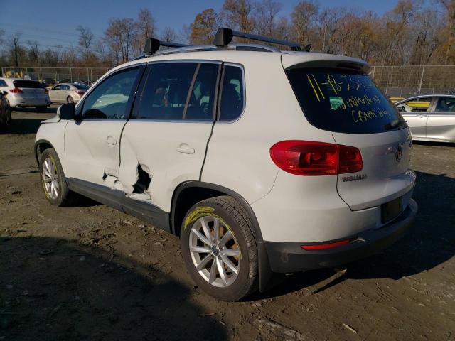 Obraz 2 z 2017 VOLKSWAGEN TIGUAN WOLFSBURG 2017 z VIN WVGSV7AX6HK027181