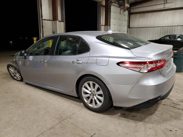 Image 2 of 2020 TOYOTA CAMRY LE 2020 with VIN 4T1C11AK0LU883364