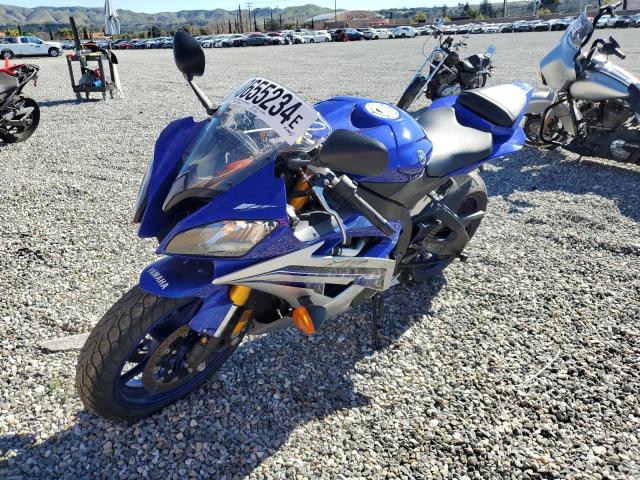 Obraz 2 z 2016 YAMAHA YZFR6 C 2016 z VIN JYARJ16YXGA010798