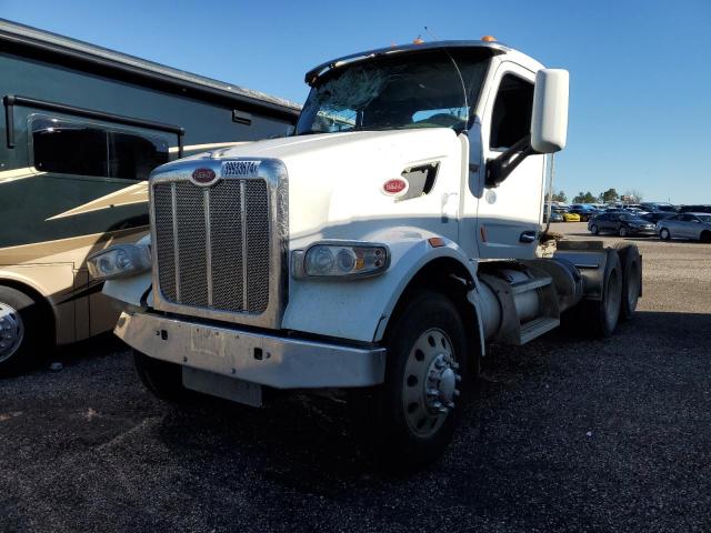 Изображение 2 2017 PETERBILT 567  2017 с VIN 1XPCD79X8HD412244