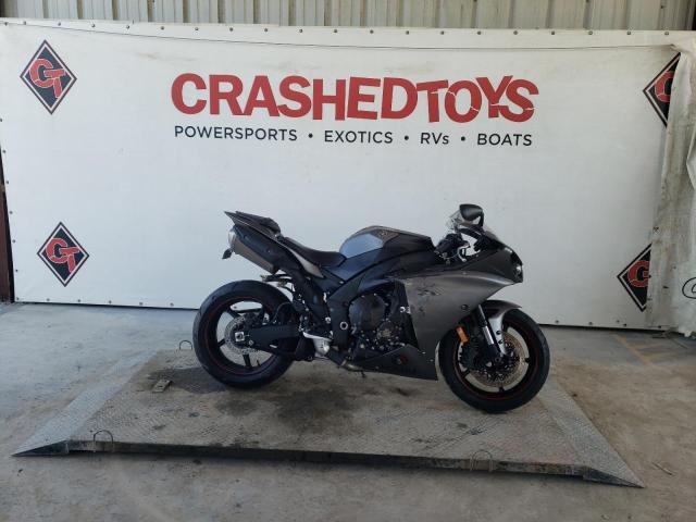 Obraz 3 z 2013 YAMAHA YZFR1  2013 z VIN JYARN23E3DA015728