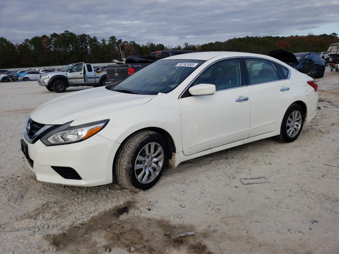 Изображение 1 2017 NISSAN ALTIMA 2.5 2017 с VIN 1N4AL3AP1HC270587