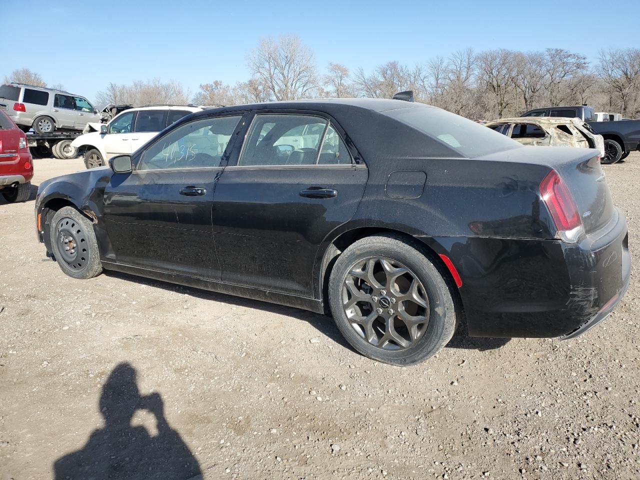 Изображение 2 Chrysler 300 S 2017 с VIN 2C3CCAGG0HH521938