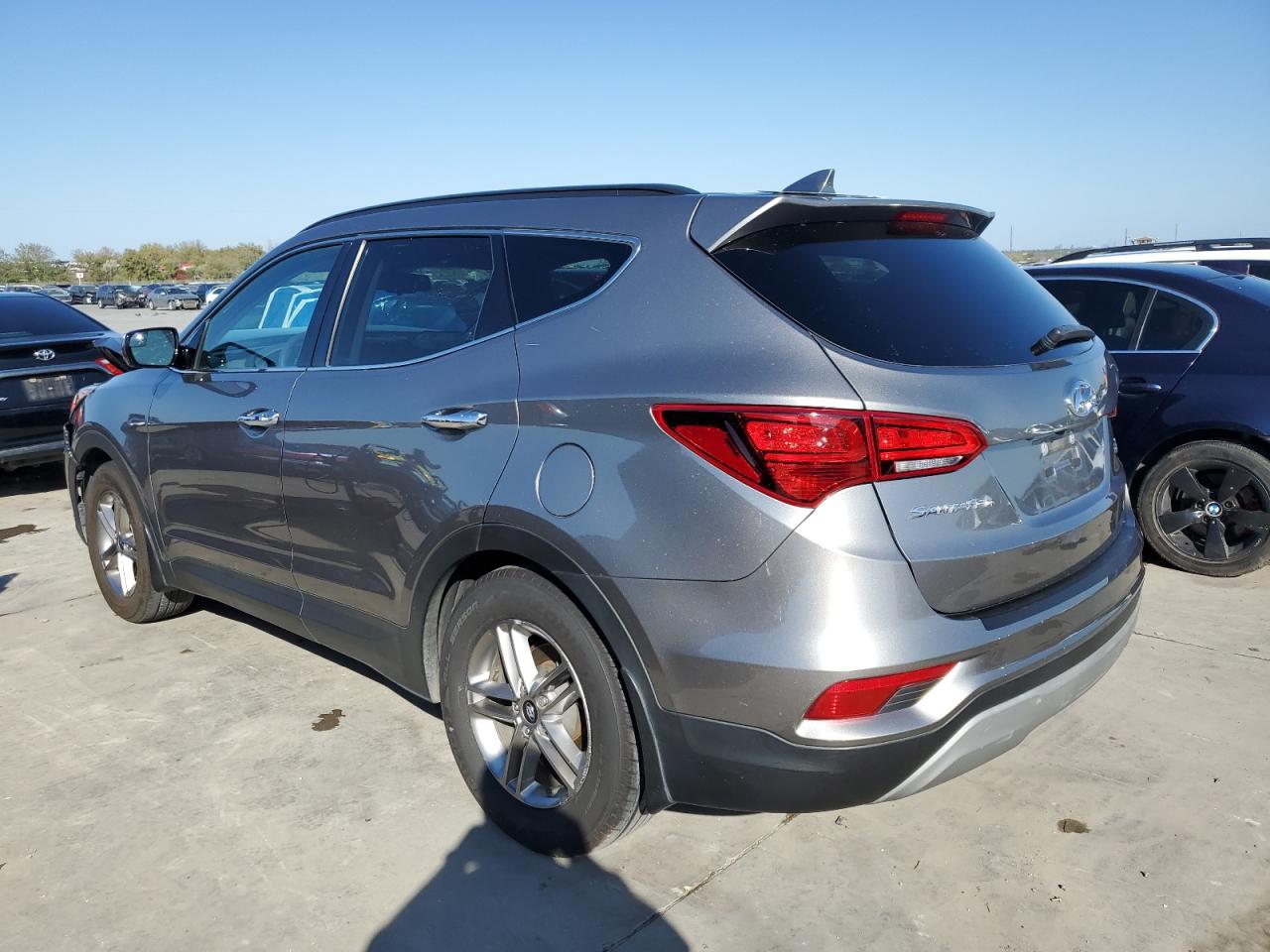 Obraz 2 z 2018 HYUNDAI SANTA FE SPORT  2018 z VIN 5NMZU3LB2JH099724