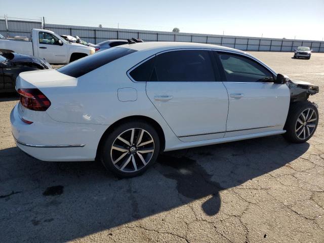 Obraz 3 z 2017 VOLKSWAGEN PASSAT SE 2017 z VIN 1VWGT7A33HC011413