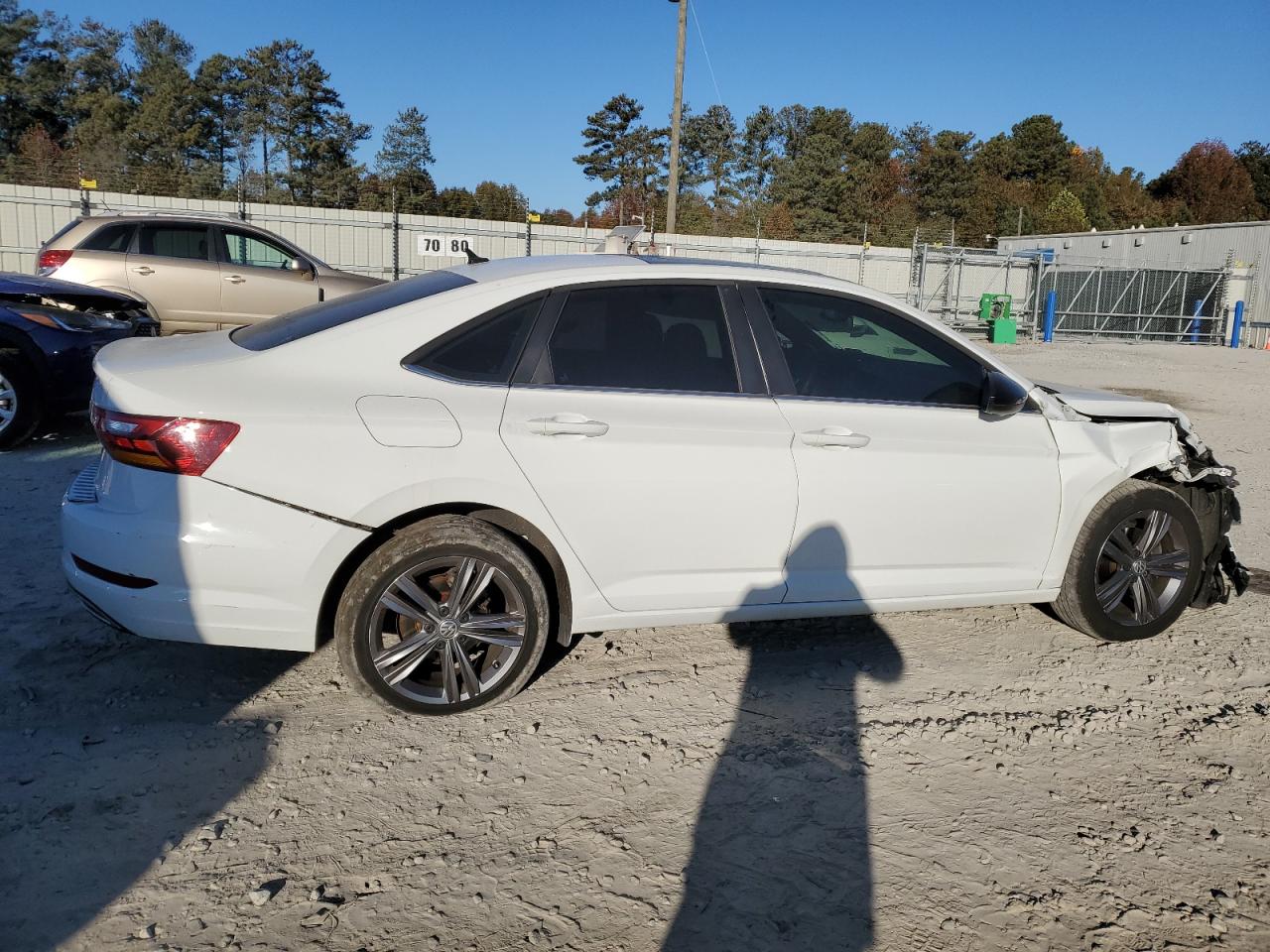 Obraz 3 z Volkswagen Jetta S 2019 z VIN 3VWC57BU6KM116890