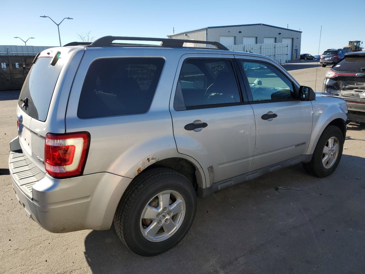 Image 3 of 2008 FORD ESCAPE XLT 2008 with VIN 1FMCU93ZX8KA24401
