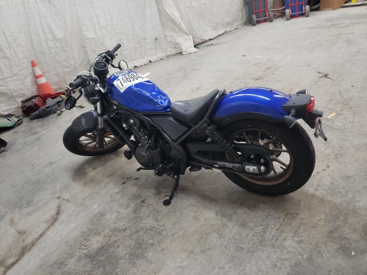 Изображение 3 2023 HONDA CMX500 A 2023 с VIN MLHPC5656P5600490