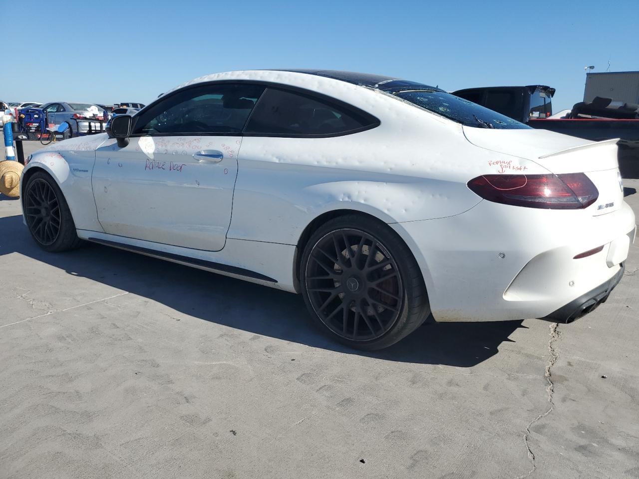 Obraz 2 z 2017 MERCEDES-BENZ C 63 AMG-S 2017 z VIN WDDWJ8HB1HF485257