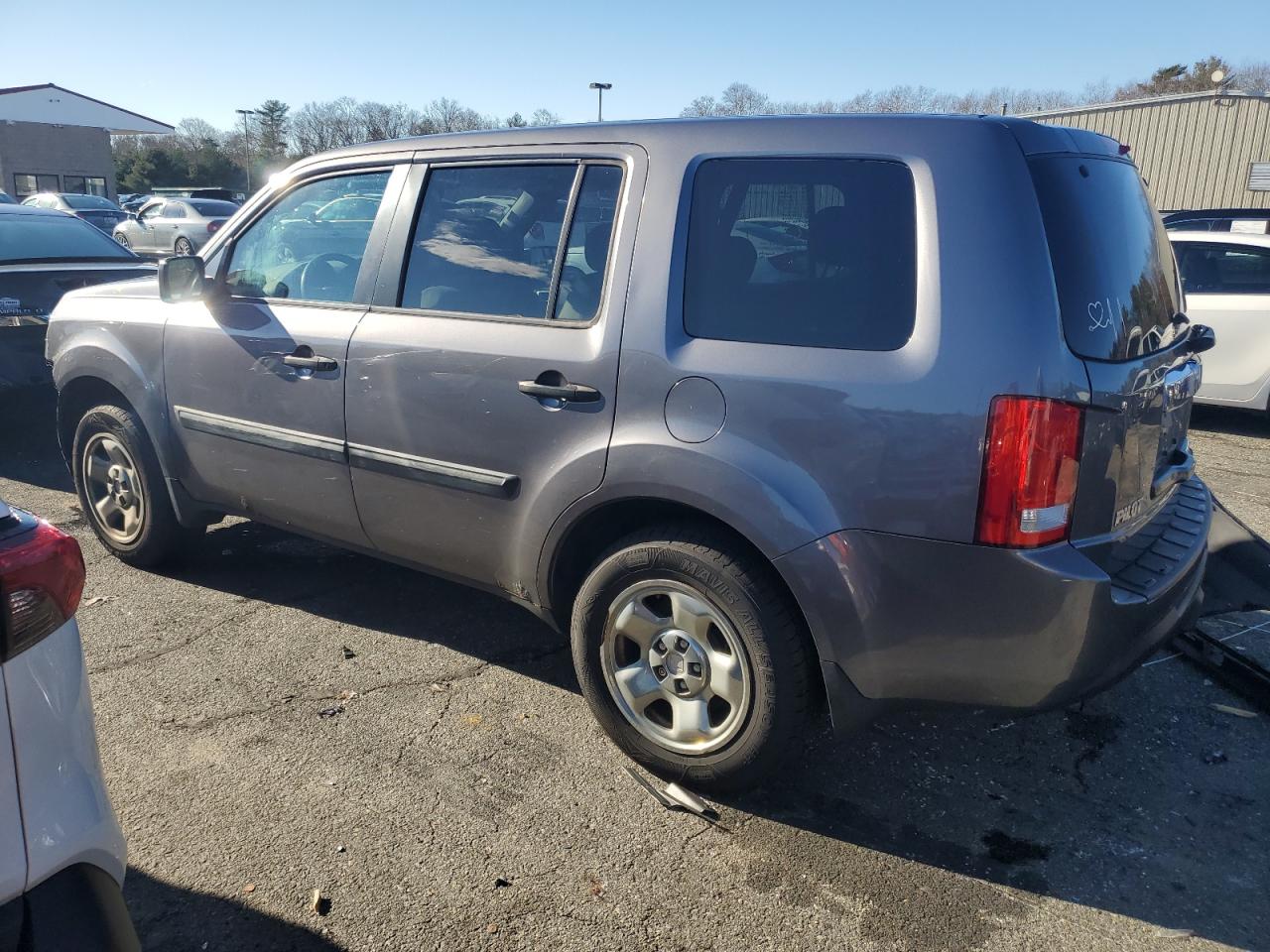 Obraz 2 z 2014 HONDA PILOT LX 2014 z VIN 5FNYF4H21EB004842