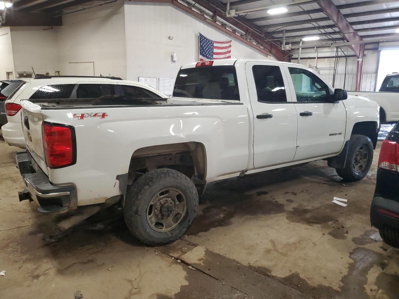 Изображение 3 2017 CHEVROLET SILVERADO K2500 HEAVY DUTY 2017 с VIN 1GC2KUEG4HZ280173