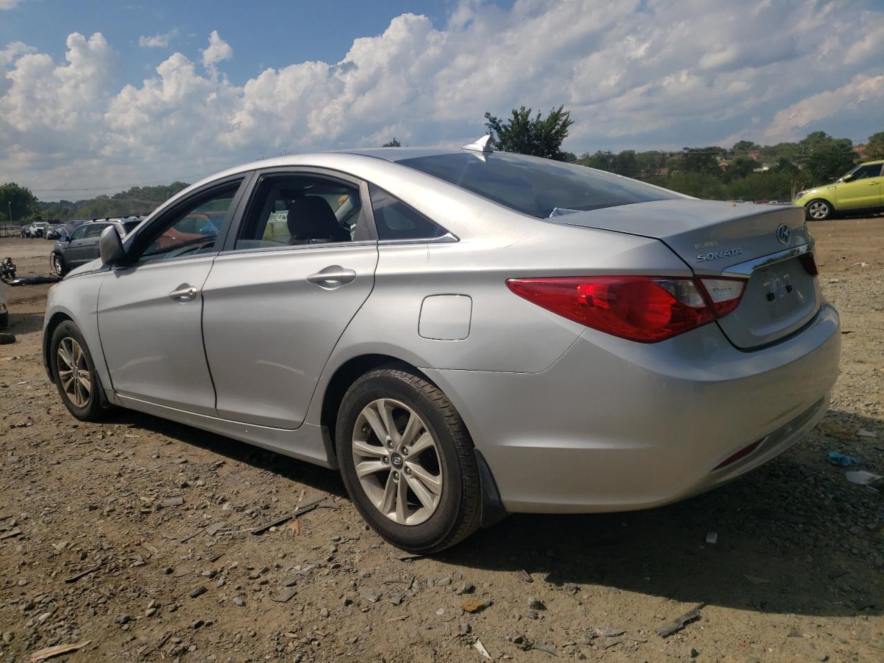 Image 2 of 2011 HYUNDAI SONATA GLS 2011 with VIN 5NPEB4AC2BH127497