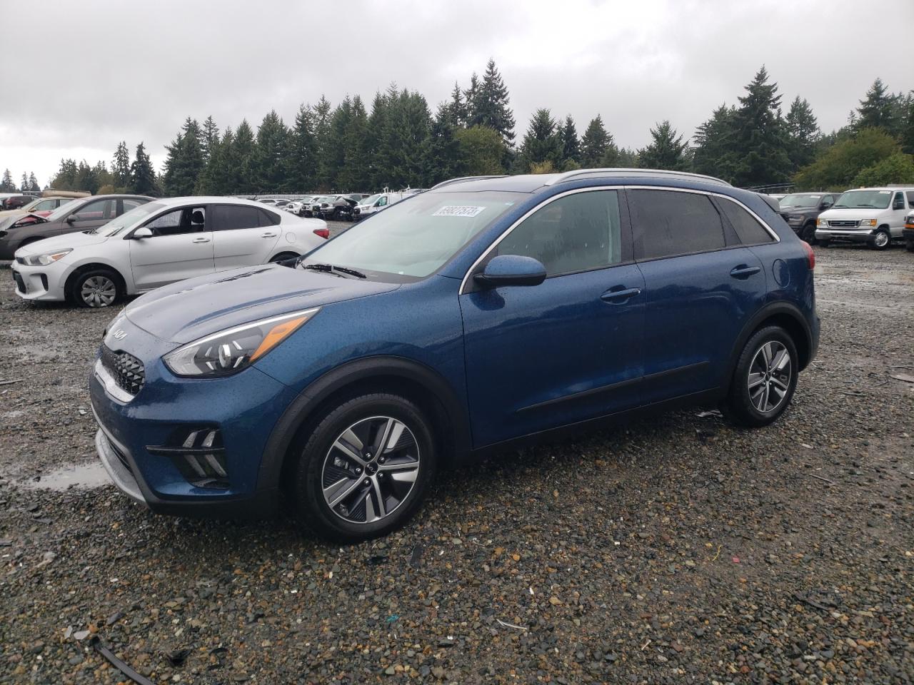 Image 1 of 2022 KIA NIRO LX 2022 with VIN KNDCB3LC3N5546445