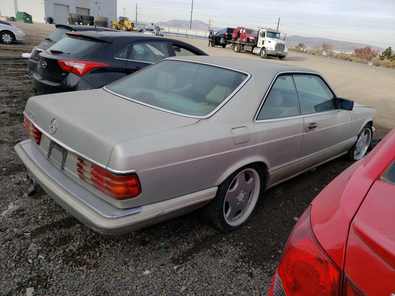 Image 3 of 1991 MERCEDES-BENZ 560 SEC 1991 with VIN WDBCA45EXMA564095