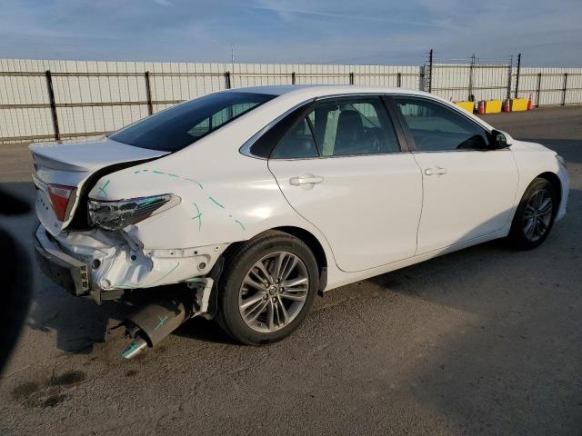 Obraz 3 z 2016 TOYOTA CAMRY LE 2016 z VIN 4T1BF1FK6GU138565